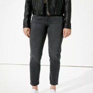 AE Stretch Curvy Mom Jean
